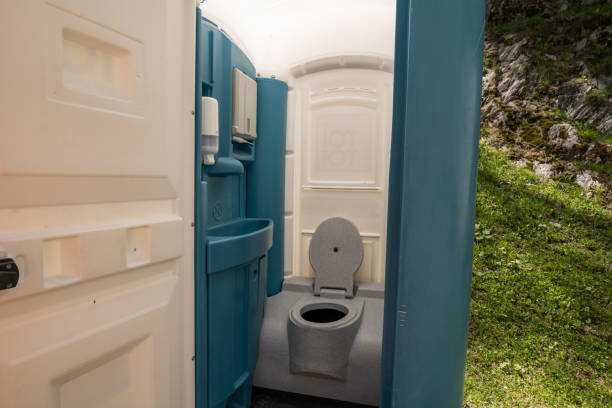 Best Emergency porta potty rental  in Reedspt, OR